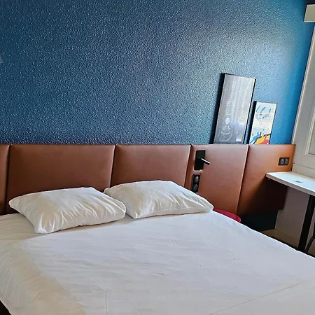 B&B Hotel Blois Nord Vallee Maillard Exterior photo