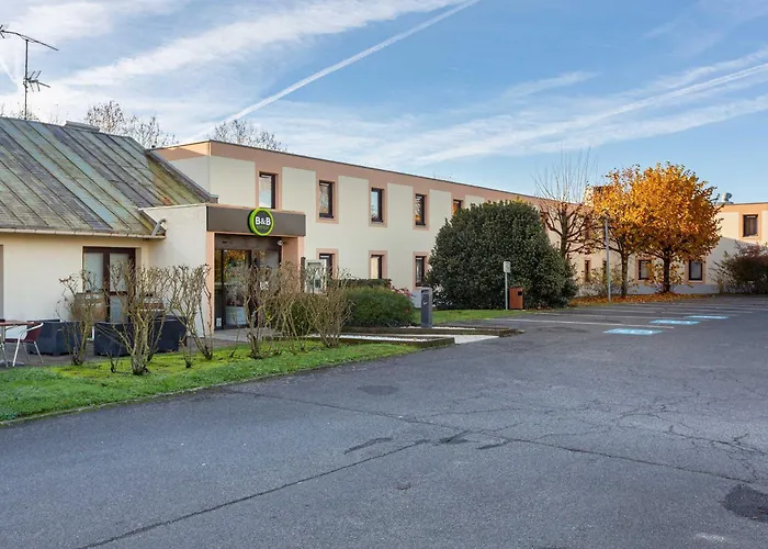 B&B Hotel Blois Nord Vallee Maillard